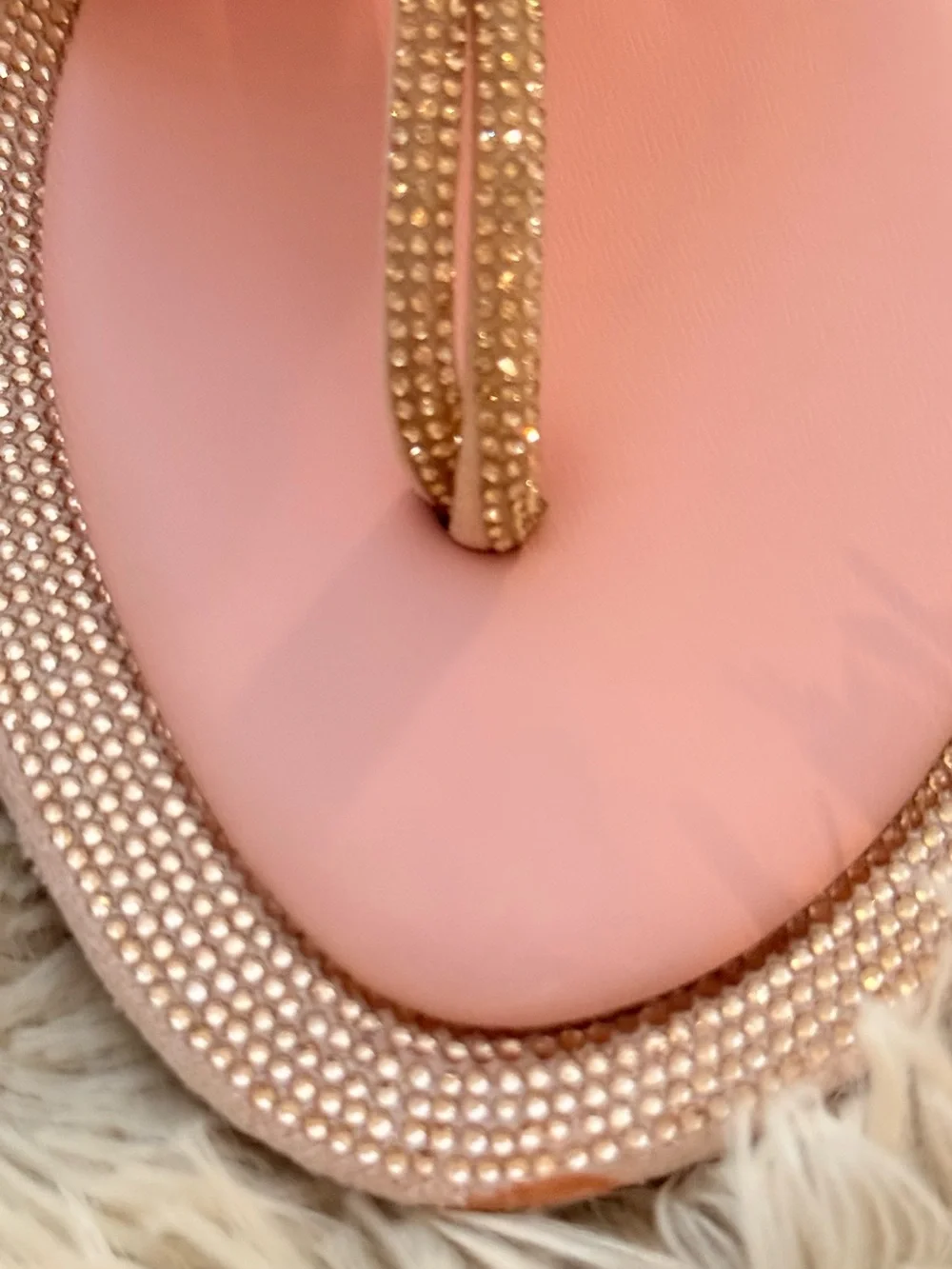 Tory Burch Pink Metallic beaded Logo Thong Sandals never worn